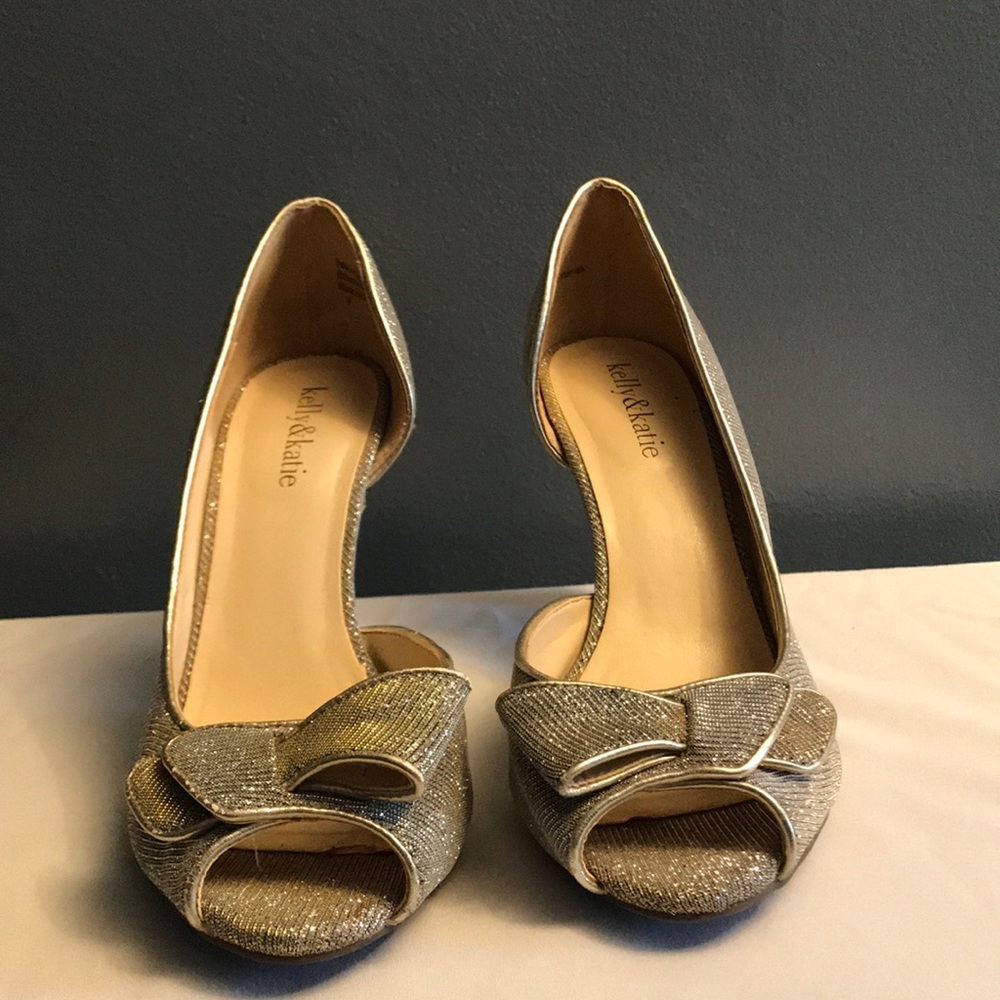 Kelly & Katie Shoes | Gold and Silver Sparkle Heel